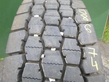 Opona ciężarowa używana 11R22.5 Michelin X-MULTI D 118674-0