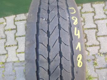 Opona ciężarowa używana 205-75R17.5 Goodyear KMAX S 118418-0