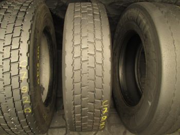 Opona ciężarowa używana 205 75R17.5 Continental BIEŻNIKOWANA 27921-0
