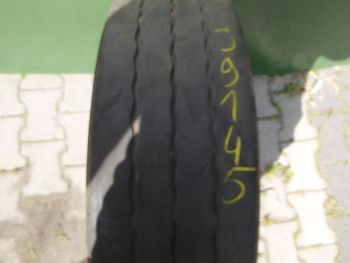 Opona ciężarowa używana 215-75R17.5 Goodyear KMAX T 119145-0