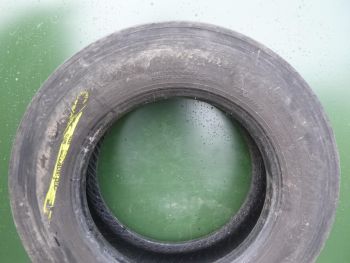 Opona ciężarowa używana 215-75R17.5 Hankook AH35 116150-0