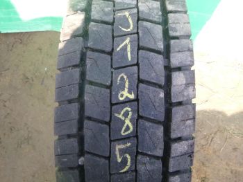 Opona ciężarowa używana 215-75R17.5 Hankook DH05+ 111285-0