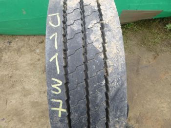 Opona ciężarowa używana 215-75R17.5 Hankook TH22 111137-0