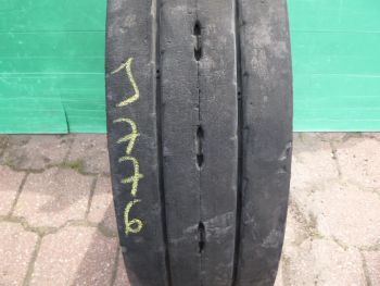 Opona ciężarowa używana 215-75R17.5 Michelin X-MULTI T 110776-0