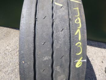 Opona ciężarowa używana 235-75R17.5 Michelin X-LINE T 119136-0