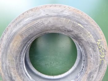 Opona ciężarowa używana 235-75R17.5 Pirelli FR01 116354-0