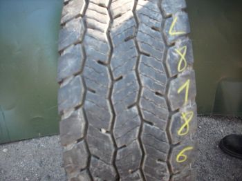 Opona ciężarowa używana 245-70R17.5 Hankook DH35 128186-0
