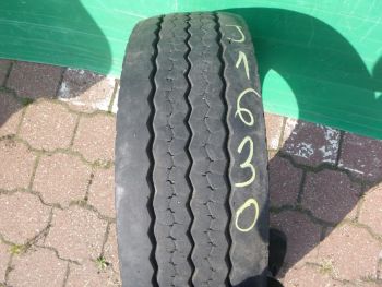 Opona ciężarowa używana 245-70R17.5 Michelin XTE2+ 111630-0