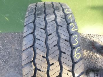 Opona ciężarowa używana 245-70R19.5 Hankook DH35 121236-0