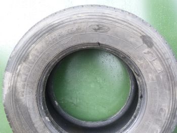 Opona ciężarowa używana 265-70R17.5 Goodyear RHSII+ 116133-0