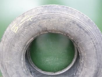 Opona ciężarowa używana 265-70R17.5 Michelin XZE1 116264-0
