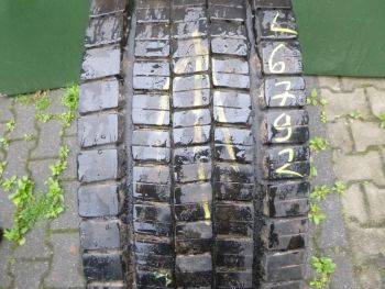 Opona ciężarowa używana 265-70R19.5 Dunlop SP444 126792-0
