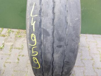 Opona ciężarowa używana 265-70R19.5 Goodyear KMAX T 124959-0