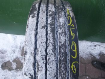 Opona ciężarowa używana 275-70R22.5 Michelin XTA2 REMIX 122596-0