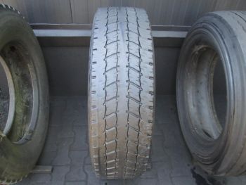 Opona ciężarowa używana 275 70R22.5 Bridgestone BIEŻNIKOWANA 36869-0