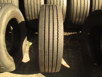 Opona ciężarowa używana 275 70R22.5 Dunlop BIEŻNIKOWANA 35983-0