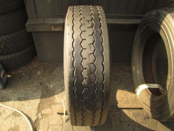 Opona ciężarowa używana 275 70R22.5 Goodyear BIEŻNIKOWANA 35733-0