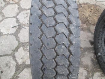 Opona ciężarowa używana 275 70R22.5 Michelin BIEŻNIKOWANA 14308-0