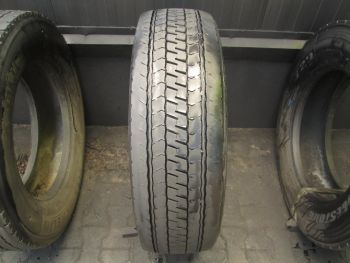Opona ciężarowa używana 275 70R22.5 Michelin BIEŻNIKOWANA 36224-0