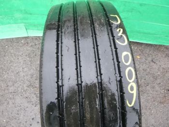 Opona ciężarowa używana 285-70R19.5 Falken RI128 113009-0