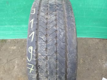 Opona ciężarowa używana 285-70R19.5 Goodyear KMAX S 111197-0