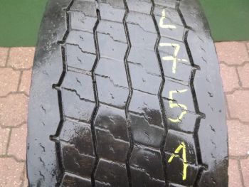 Opona ciężarowa używana 295-60R22.5 Michelin BIEŻNIKOWANA 120751-0
