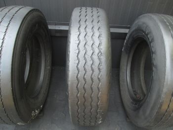 Opona ciężarowa używana 295-80R22.5 Dunlop BIEŻNIKOWANA 37677-0