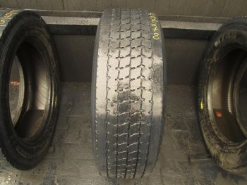 Opona ciężarowa używana 295 60R22.5 Goodyear BIEŻNIKOWANA 39578-0