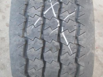 Opona ciężarowa używana 295 80R22.5 Goodyear BIEŻNIKOWANA 8568-0