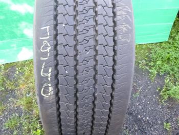 Opona ciężarowa używana 315-60R22.5 Pirelli BIEŻNIKOWANA 110940-0