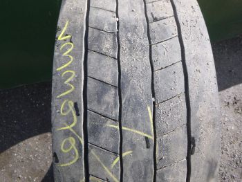 Opona ciężarowa używana 315-70R22.5 Goodyear FUELMAX D 123399-0
