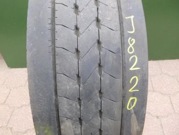 Opona ciężarowa używana 315-70R22.5 Goodyear KMAX S GEN-2 118220-0