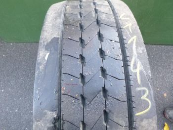 Opona ciężarowa używana 315-70R22.5 Goodyear KMAX S GEN-2 121143-0