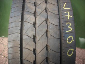 Opona ciężarowa używana 315-70R22.5 Goodyear KMAX S GEN-2 127300-0