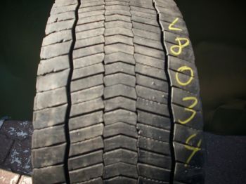 Opona ciężarowa używana 315-70R22.5 Hankook DH51 128034-0