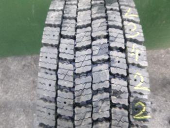 Opona ciężarowa używana 315-70R22.5 Michelin BIEŻNIKOWANA 123422-0