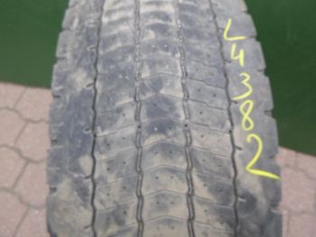 Opona ciężarowa używana 315-70R22.5 Michelin X-LINE D REMIX 124382-0