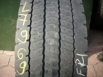 Opona ciężarowa używana 315-70R22.5 Michelin X-LINE D REMIX 127969-0