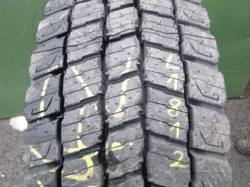 Opona ciężarowa używana 315-70R22.5 Michelin X-MULTI D REMIX 121812-0