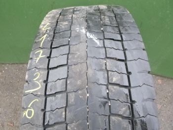 Opona ciężarowa używana 315-70R22.5 Pirelli TR01 121736-0