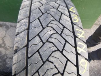 Opona ciężarowa używana 315-80R22.5 Goodyear KMAX D GEN-2 123779-0