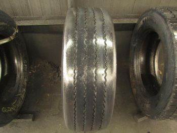 Opona ciężarowa używana 315 60R22.5 Goodyear BIEŻNIKOWANA 41291-0