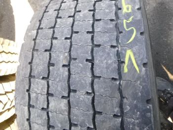 Opona ciężarowa używana 315 60R22.5 Goodyear BIEŻNIKOWANA 71651-0