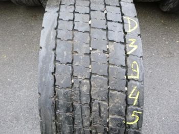 Opona ciężarowa używana 315 70R22.5 Bridgestone BIEŻNIKOWANA 83945-0