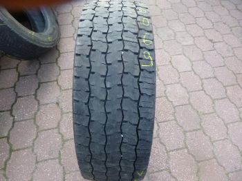 Opona ciężarowa używana 315 70R22.5 Michelin BIEŻNIKOWANA 66069-0