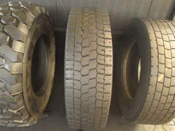 Opona ciężarowa używana 315 80R22.5 Bridgestone BIEŻNIKOWANA 40561-0