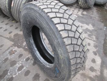Opona ciężarowa używana 315 80R22.5 Bridgestone BIEŻNIKOWANA 95752-0