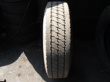 Opona ciężarowa używana 315 80R22.5 Pirelli BIEŻNIKOWANA 47245-0
