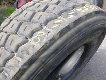 Opona ciężarowa używana 385-65R22.5 Hankook BIEŻNIKOWANA 78448-0