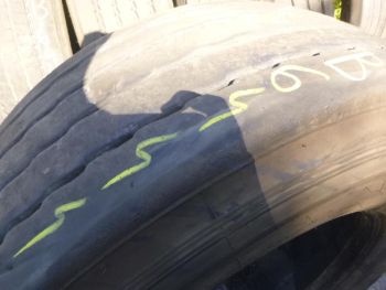 Opona ciężarowa używana 385-65R22.5 Michelin X-MULTI T 76444-0